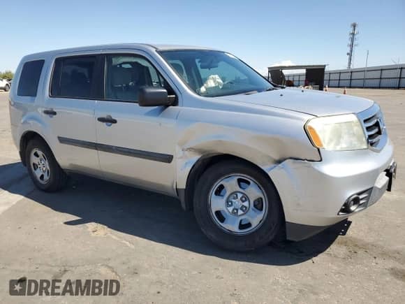 2015 Honda Pilot LX с VIN 5FNYF3H24FB005950, выставлен на аукционе Copart как лот 67120365 с пробегом 147 230 миль миль и Списание • Salvage title. История ставок и продаж доступна на DreamBid. Изображение 4.