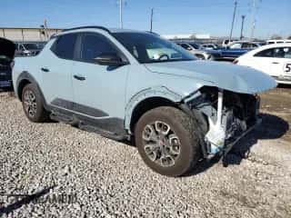 2024 Hyundai Santa Cruz XRT с VIN 5NTJDDAF4RH089897, выставлен на аукционе Copart как лот 79381714 с пробегом 14 932 миль миль и Списание • Salvage title. История ставок и продаж доступна на DreamBid. Изображение 4.