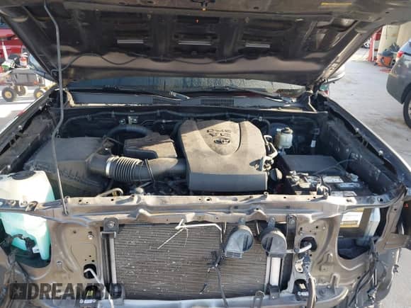 2016 Toyota Tacoma SR5 с VIN 5TFAZ5CN4GX009638, выставлен на аукционе IAAI как лот 42343123 с пробегом 88 983 миль миль и . История ставок и продаж доступна на DreamBid. Изображение 10.