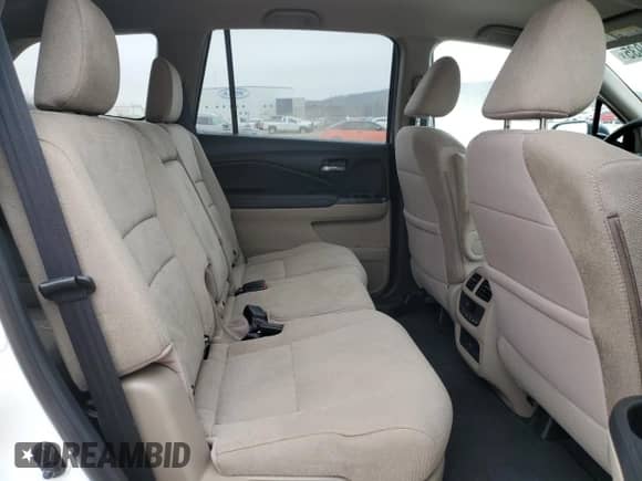 2020 Honda Pilot EX z VIN 5FNYF5H34LB017614, wystawiony jako Copart lot #44446935 z przebiegiem 19 032 mil mil oraz Szkoda całkowita • Salvage title. Historia ofert i sprzedaży dostępna na DreamBid. Obrazek 11.