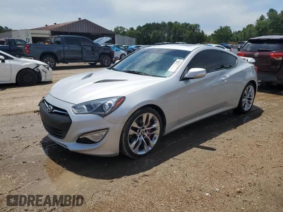 2015 Hyundai Genesis Coupe 3.8L Base with VIN KMHHU6KJ5FU126108, listed as a Copart auction lot 58418245 with 102,558 mi miles and Salvage title. Bid and sale history available at DreamBid. Image 1.