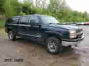 2005 Chevrolet Silverado 1500HD LT z VIN 1GCGK13UX5F820751, wystawiony jako Copart lot #57656495 z przebiegiem 246 321 mil mil oraz Czysty tytuł • Clean title. Historia ofert i sprzedaży dostępna na DreamBid. Obrazek 4.