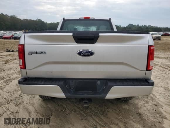 2015 Ford F-150 XLT z VIN 1FTFX1EG8FFB58982, wystawiony jako Copart lot #81646535 z przebiegiem 81 154 mil mil oraz Szkoda całkowita • Salvage title. Historia ofert i sprzedaży dostępna na DreamBid. Obrazek 6.