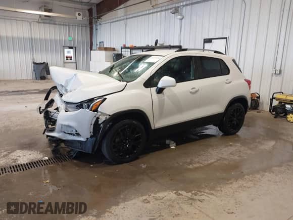 2021 Chevrolet Trax LT с VIN KL7CJPSM8MB370588, выставлен на аукционе IAAI как лот 43279194 с пробегом 36 479 миль миль и . История ставок и продаж доступна на DreamBid. Изображение 2.