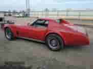 1976 Chevrolet Corvette z VIN 1737L6S401837, wystawiony jako Copart lot #49308425 z przebiegiem 93 858 mil mil oraz Czysty tytuł • Clean title. Historia ofert i sprzedaży dostępna na DreamBid. Obrazek 2.