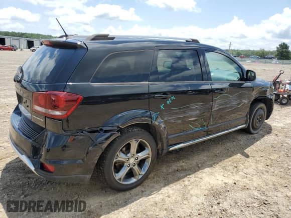 2017 Dodge Journey Crossroad Plus with VIN 3C4PDDGG6HT517671, listed as a Copart auction lot 62896325 with 124,523 mi miles and Clean title. Bid and sale history available at DreamBid. Image 3.