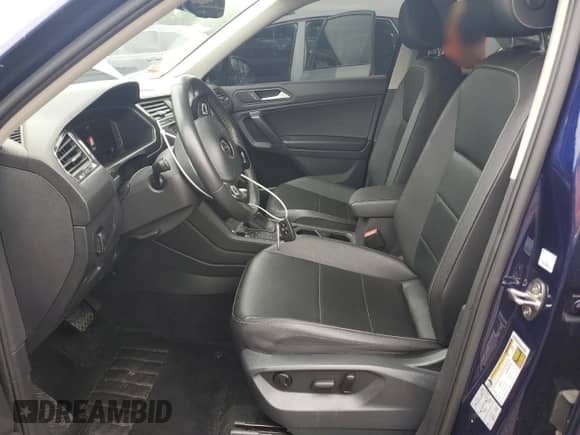 2021 Volkswagen Tiguan SE с VIN 3VV2B7AX8MM036787, выставлен на аукционе Copart как лот 69793415 с пробегом 68 825 миль миль и Списание • Salvage title. История ставок и продаж доступна на DreamBid. Изображение 7.