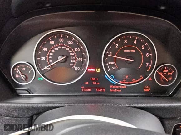 2018 BMW 3 Series 330i with VIN WBA8B9G58JNV00220, listed as a Copart auction lot 70180815 with 113,507 mi miles and Clean title. Bid and sale history available at DreamBid. Image 9.