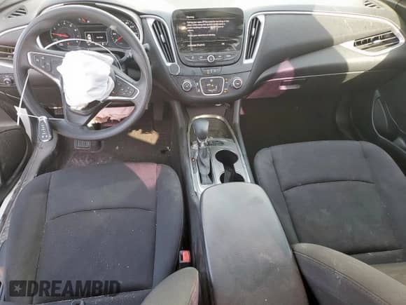 2021 Chevrolet Malibu LS z VIN 1G1ZB5ST3MF036377, wystawiony jako Copart lot #69361075 z przebiegiem 79 796 mil mil oraz Szkoda całkowita • Salvage title. Historia ofert i sprzedaży dostępna na DreamBid. Obrazek 8.