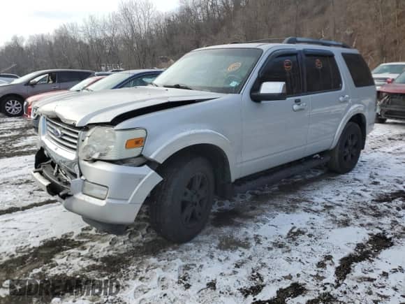 2010 Ford Explorer with VIN 1FMEU7D80AUA08592, listed as a Copart auction lot 88688615 with 149,113 mi miles and Salvage title. Bid and sale history available at DreamBid. Image 1.