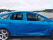 2012 Ford Focus Titanium с VIN 1FAHP3N20CL193639, выставлен на аукционе IAAI как лот 43043175 с пробегом 113 775 миль миль и . История ставок и продаж доступна на DreamBid. Изображение 6.