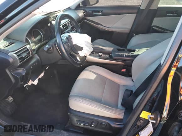 2014 Lexus IS 250 z VIN JTHCF1D27E5003113, wystawiony jako Copart lot #49748495 z przebiegiem Nie podano mil oraz Czysty tytuł • Clean title. Historia ofert i sprzedaży dostępna na DreamBid. Obrazek 7.