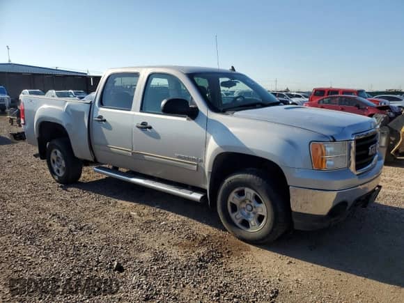 2008 GMC Sierra 1500 SL with VIN 2GTEK13C181291264, listed as a Copart auction lot 63838965 with 121,611 mi miles and Salvage title. Bid and sale history available at DreamBid. Image 4.