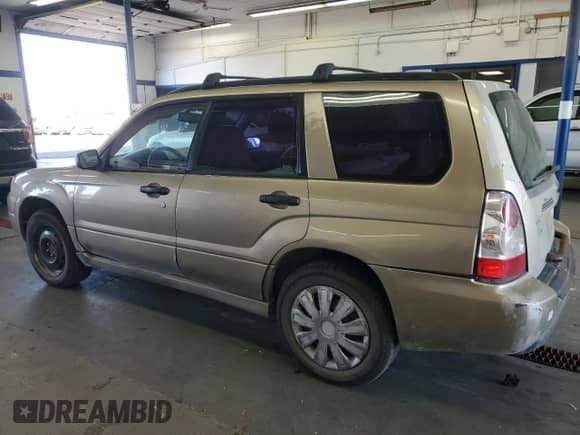 2008 Subaru Forester X with VIN JF1SG63618H718389, listed as a Copart auction lot 69723275 with 192,750 mi miles and Clean title. Bid and sale history available at DreamBid. Image 2.