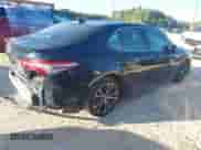 2020 Toyota Camry SE z VIN 4T1G11AK9LU874079, wystawiony jako IAAI lot #43198042 z przebiegiem 128 509 mil mil oraz . Historia ofert i sprzedaży dostępna na DreamBid. Obrazek 4.