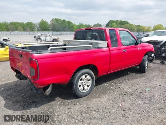 2000 Nissan Frontier XE with VIN 1N6DD26S0YC395959, listed as a IAAI auction lot 42055294 with 209,982 mi miles and . Bid and sale history available at DreamBid. Image 4.