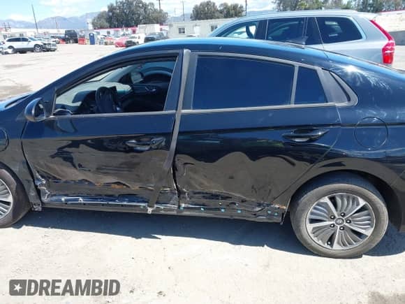 2022 Hyundai Ioniq SE с VIN KMHC65LD1NU268798, выставлен на аукционе IAAI как лот 41205648 с пробегом 68 798 миль миль и . История ставок и продаж доступна на DreamBid. Изображение 14.