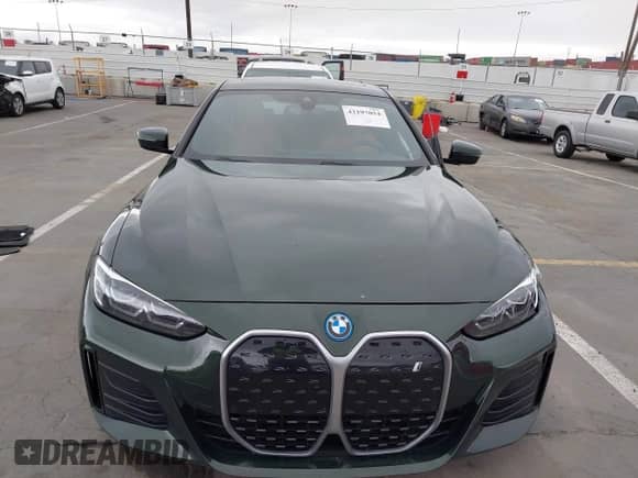 2023 BMW i4 eDrive40 with VIN WBY73AW05PFP88444, listed as a IAAI auction lot 42197054 with 59,253 mi miles and . Bid and sale history available at DreamBid. Image 12.