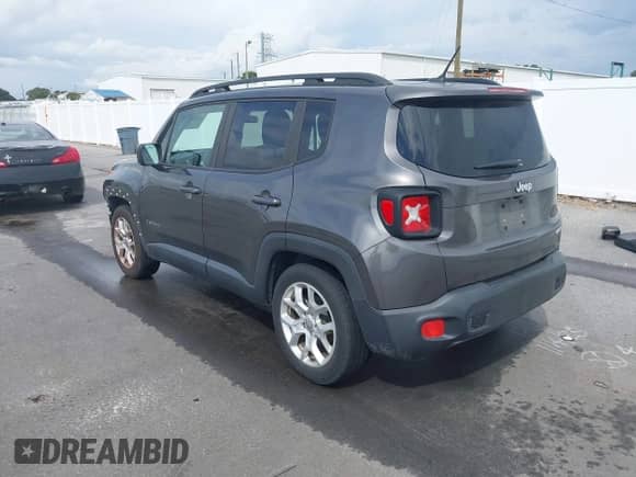 2017 Jeep Renegade Latitude с VIN ZACCJABB7HPF85356, выставлен на аукционе IAAI как лот 43229415 с пробегом 138 236 миль миль и . История ставок и продаж доступна на DreamBid. Изображение 3.