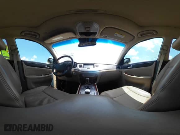 2012 Hyundai Genesis 4.6L с VIN KMHGC4DFXCU155983, выставлен на аукционе IAAI как лот 42702914 с пробегом 100 171 миль миль и . История ставок и продаж доступна на DreamBid. Изображение 18.