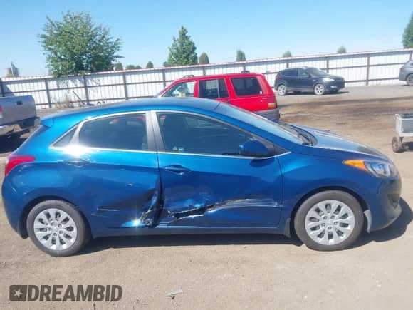 2016 Hyundai Elantra с VIN KMHD35LH4GU302624, выставлен на аукционе IAAI как лот 43045152 с пробегом 87 560 миль миль и . История ставок и продаж доступна на DreamBid. Изображение 13.