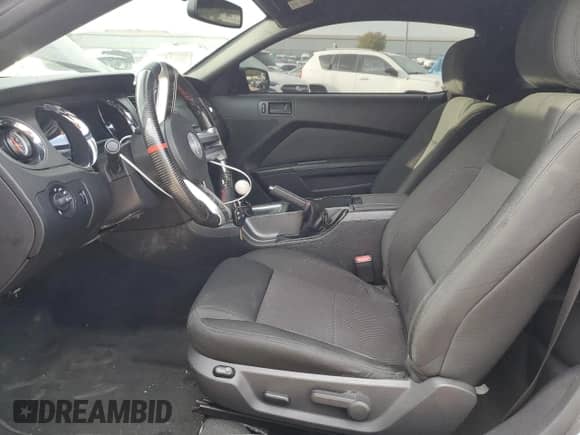 2014 Ford Mustang GT z VIN 1ZVBP8CF4E5286459, wystawiony jako Copart lot #71846495 z przebiegiem 30 372 mil mil oraz Szkoda całkowita • Salvage title. Historia ofert i sprzedaży dostępna na DreamBid. Obrazek 7.