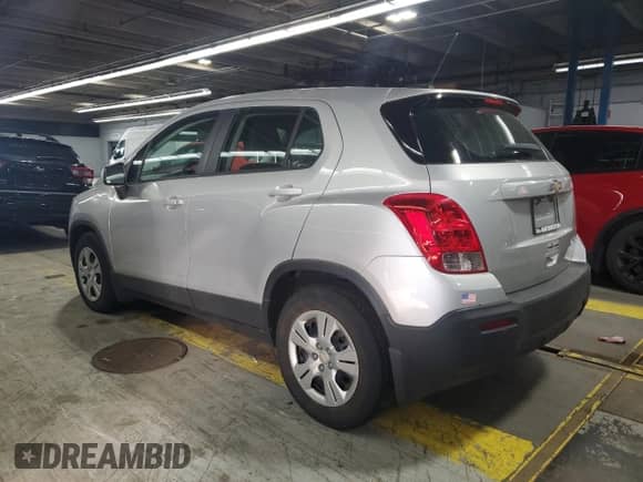 2016 Chevrolet Trax LS z VIN 3GNCJKSB6GL227055, wystawiony jako Copart lot #87251105 z przebiegiem 120 835 mil mil oraz Czysty tytuł • Clean title. Historia ofert i sprzedaży dostępna na DreamBid. Obrazek 2.