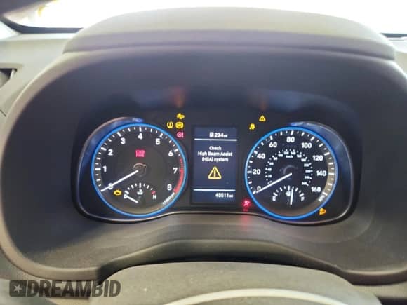 2021 Hyundai Kona Ultimate z VIN KM8K5CA58MU615332, wystawiony jako Copart lot #80207015 z przebiegiem 45 511 mil mil oraz Szkoda całkowita • Salvage title. Historia ofert i sprzedaży dostępna na DreamBid. Obrazek 9.
