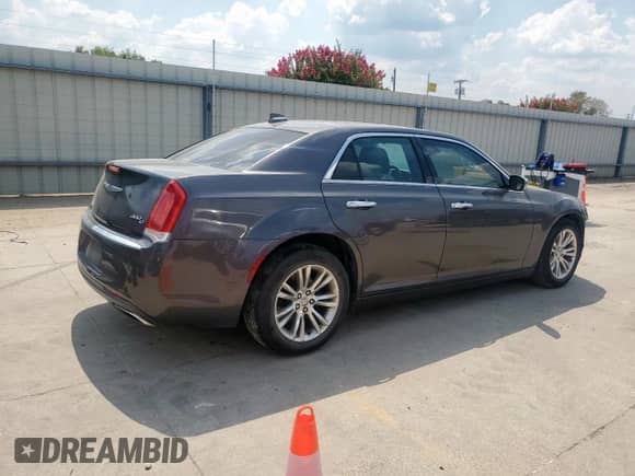 2016 Chrysler 300 C с VIN 2C3CCAEG3GH260970, выставлен на аукционе Copart как лот 80204305 с пробегом 169 600 миль миль и Списание • Salvage title. История ставок и продаж доступна на DreamBid. Изображение 3.