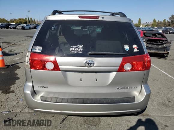 2009 Toyota Sienna CE с VIN 5TDZK23C49S254890, выставлен на аукционе Copart как лот 70389065 с пробегом 197 707 миль миль и Списание • Salvage title. История ставок и продаж доступна на DreamBid. Изображение 6.