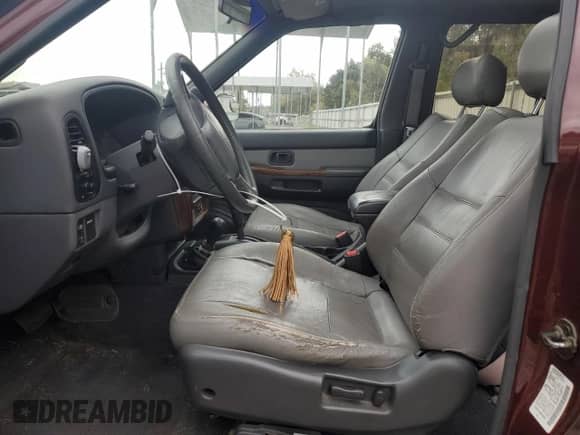 1998 Nissan Pathfinder XE with VIN JN8AR05Y6WW279859, listed as a Copart auction lot 50456455 with 195,242 mi miles and Clean title. Bid and sale history available at DreamBid. Image 7.