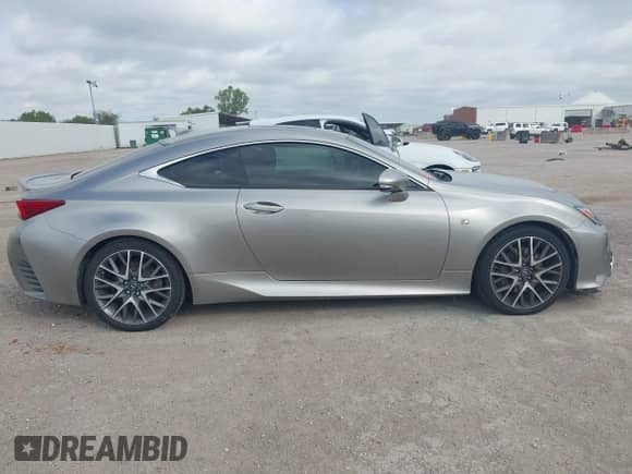 2016 Lexus RC 200t F Sport с VIN JTHHA5BC6G5000780, выставлен на аукционе IAAI как лот 43255321 с пробегом 80 499 миль миль и . История ставок и продаж доступна на DreamBid. Изображение 13.