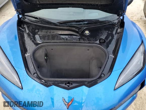 2024 Chevrolet Corvette 3LZ z VIN 1G1YF3D31R5607301, wystawiony jako Copart lot #74292614 z przebiegiem Nie podano mil oraz Szkoda całkowita • Salvage title. Historia ofert i sprzedaży dostępna na DreamBid. Obrazek 11.