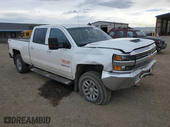 2018 Chevrolet Silverado 2500HD LT with VIN 1GC1KVEY9JF237465, listed as a Copart auction lot 50810115 with 173,715 mi miles and Salvage title. Bid and sale history available at DreamBid. Image 4.