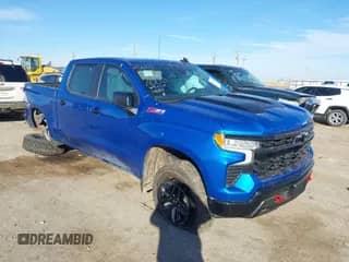 2023 Chevrolet Silverado 1500 LT Trail Boss z VIN 3GCUDFED9PG117005, wystawiony jako IAAI lot #41505108 z przebiegiem 14 575 mil mil oraz . Historia ofert i sprzedaży dostępna na DreamBid. Obrazek 1.