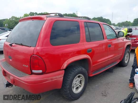 1998 Dodge Durango with VIN 1B4HS28YXWF223149, listed as a IAAI auction lot 42433559 with 204,281 mi miles and . Bid and sale history available at DreamBid. Image 4.