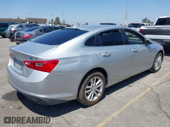 2017 Chevrolet Malibu Hybrid с VIN 1G1ZJ5SU5HF145859, выставлен на аукционе IAAI как лот 42794302 с пробегом 121 878 миль миль и . История ставок и продаж доступна на DreamBid. Изображение 4.