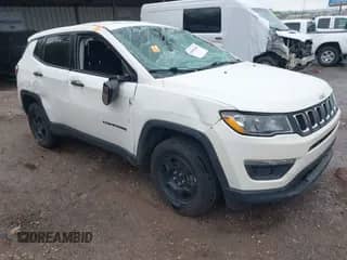 2020 Jeep Compass Sport с VIN 3C4NJDAB3LT240497, выставлен на аукционе IAAI как лот 43054166 с пробегом 149 096 миль миль и . История ставок и продаж доступна на DreamBid. Изображение 1.