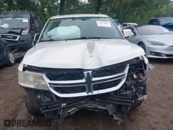 2012 Dodge Journey Crew with VIN 3C4PDCDG3CT342092, listed as a IAAI auction lot 42883811 with 153,298 mi miles and . Bid and sale history available at DreamBid. Image 13.