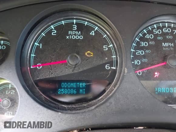 2007 Chevrolet Tahoe LTZ z VIN 1GNFC13037R194815, wystawiony jako IAAI lot #42541202 z przebiegiem 258 086 mil mil oraz . Historia ofert i sprzedaży dostępna na DreamBid. Obrazek 7.