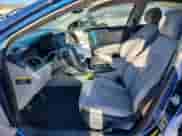 2015 Hyundai Sonata SE с VIN 5NPE24AF0FH209485, выставлен на аукционе Copart как лот 82554325 с пробегом 145 551 миль миль и Чистый • Clean title. История ставок и продаж доступна на DreamBid. Изображение 7.