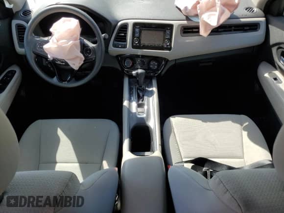 2022 Honda HR-V LX with VIN 3CZRU5H35NM726202, listed as a Copart auction lot 67477935 with 26,724 mi miles and Salvage title. Bid and sale history available at DreamBid. Image 8.