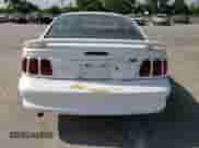 1996 Ford Mustang z VIN 1FALP4041TF206244, wystawiony jako Copart lot #56311934 z przebiegiem 123 572 mil mil oraz Szkoda całkowita • Salvage title. Historia ofert i sprzedaży dostępna na DreamBid. Obrazek 6.