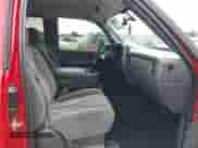 2006 Chevrolet Silverado 1500 Work Truck with VIN 1GCEK19V96E178439, listed as a IAAI auction lot 41191903 with 117,202 mi miles and . Bid and sale history available at DreamBid. Image 5.