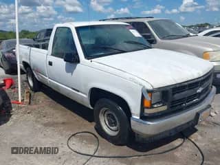 1996 Chevrolet Silverado 1500 with VIN 1GCEC14W2TZ103924, listed as a IAAI auction lot 42675768 with 236,270 mi miles and . Bid and sale history available at DreamBid. Image 1.