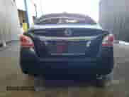 2015 Nissan Altima SV with VIN 1N4AL3AP8FC257493, listed as a Copart auction lot 86632295 with 138,757 mi miles and Clean title. Bid and sale history available at DreamBid. Image 6.