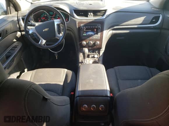 2017 Chevrolet Traverse LT z VIN 1GNKVGKD1HJ214026, wystawiony jako Copart lot #69618135 z przebiegiem 99 588 mil mil oraz Szkoda całkowita • Salvage title. Historia ofert i sprzedaży dostępna na DreamBid. Obrazek 8.