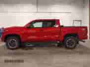2024 Toyota Tacoma SR5 z VIN 3TYLB5JNXRT023878, wystawiony jako IAAI lot #43246001 z przebiegiem 9 321 mil mil oraz . Historia ofert i sprzedaży dostępna na DreamBid. Obrazek 14.