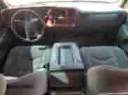2004 Chevrolet Silverado 1500 LT с VIN 1GCEK19T54E281708, выставлен на аукционе Copart как лот 70630235 с пробегом 230 143 миль миль и На запчасти • Non repairable. История ставок и продаж доступна на DreamBid. Изображение 8.
