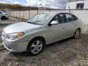 2010 Hyundai Elantra GLS с VIN KMHDU4AD1AU980553, выставлен на аукционе Copart как лот 82676205 с пробегом 48 161 миль миль и Списание • Salvage title. История ставок и продаж доступна на DreamBid. Изображение 1.